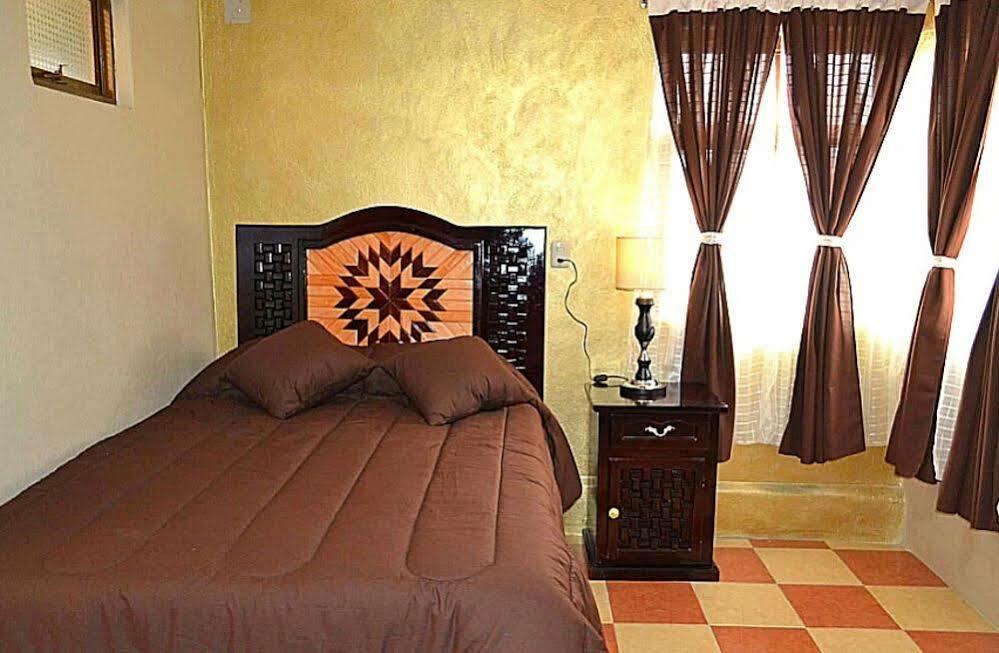 Hotel Milenio Nanacamilpa Buitenkant foto